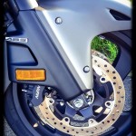 © Motards-IDF – Test Honda F6B – 11 Train avant ABS